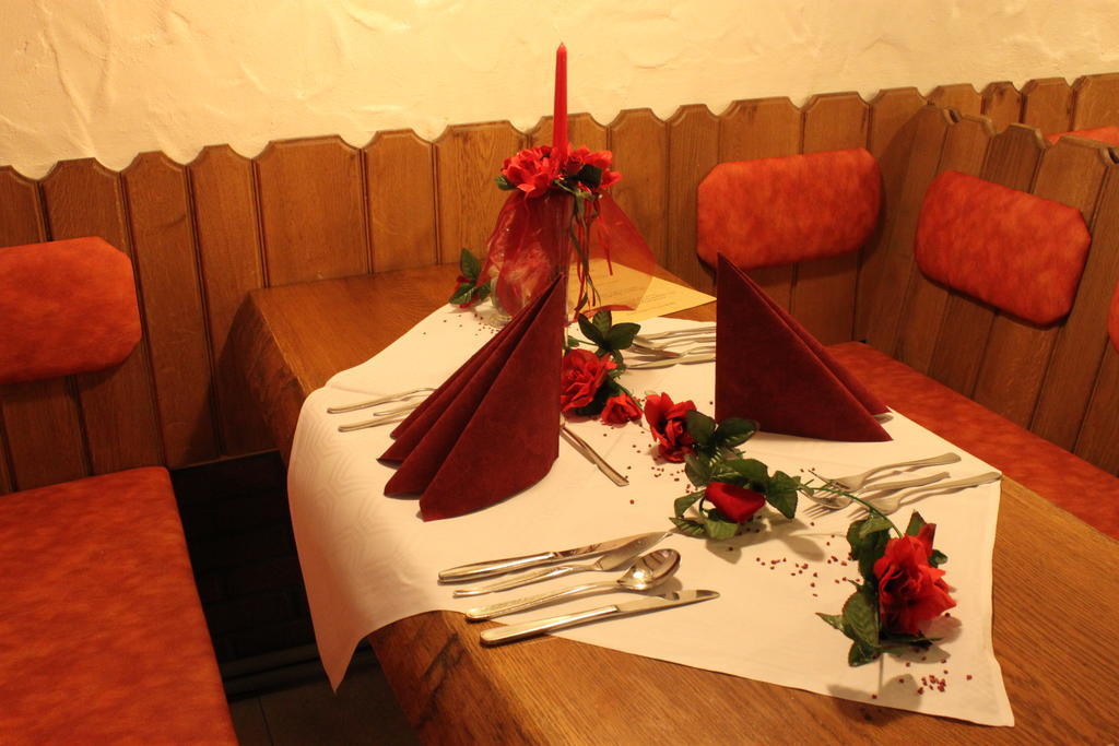 Hotel Restaurant Wolfsschlucht Бад-Мюнстерайфель Экстерьер фото