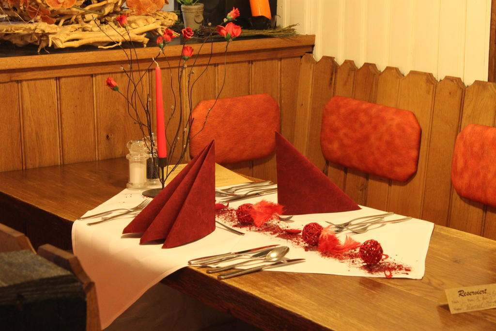 Hotel Restaurant Wolfsschlucht Бад-Мюнстерайфель Экстерьер фото
